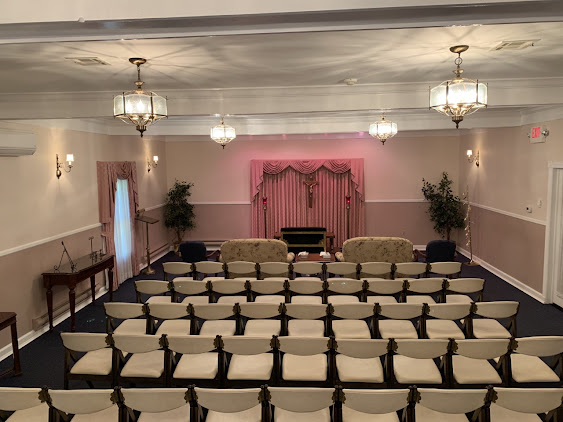 Maxwell Funeral Home gallery image 3